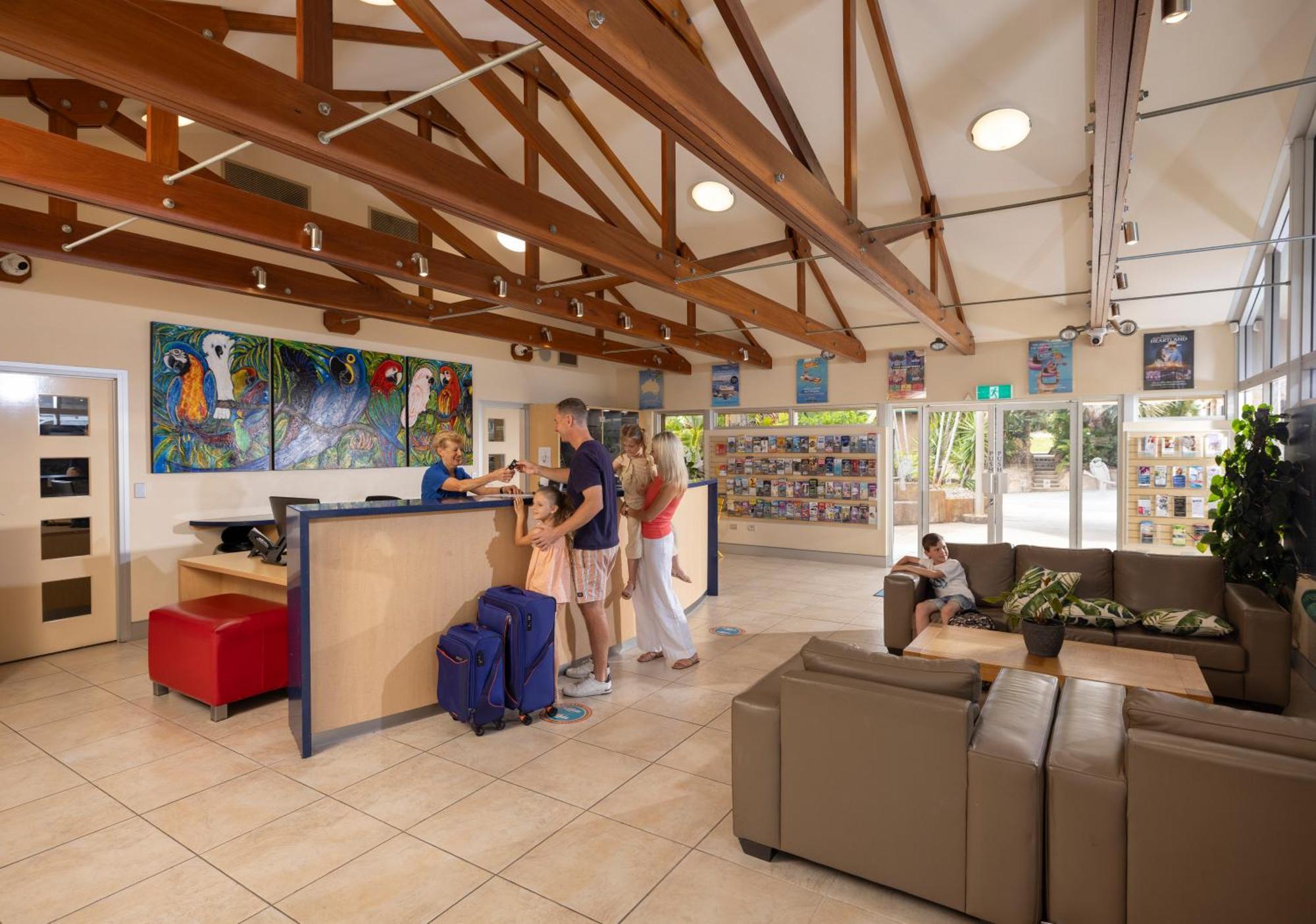 Ashmore Palms Holiday Village Gold Coast Exterior foto